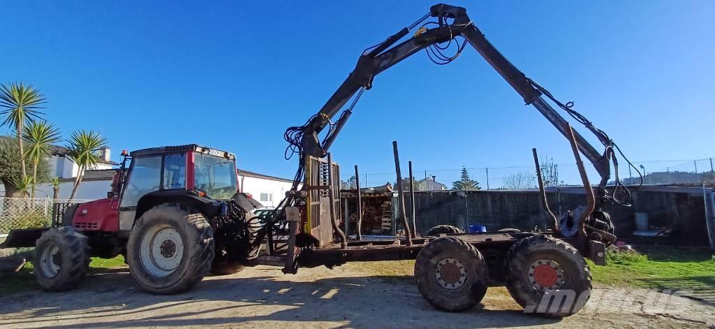 Valtra 6400 Erdészeti traktorok