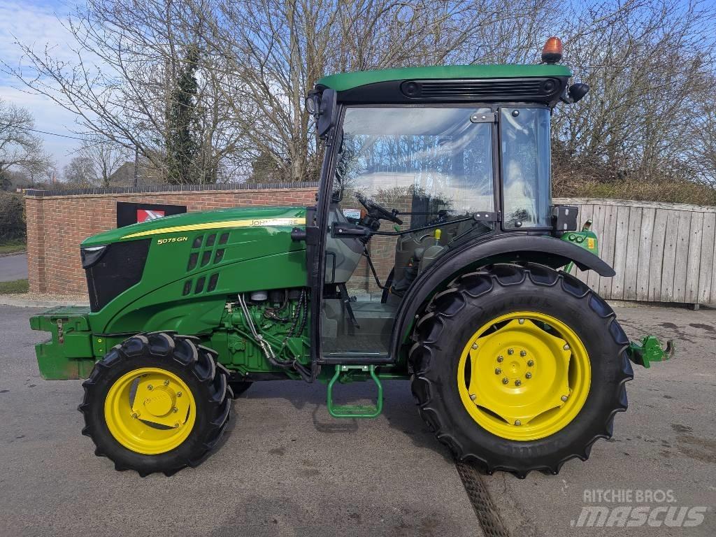 John Deere 5075GN Traktorok