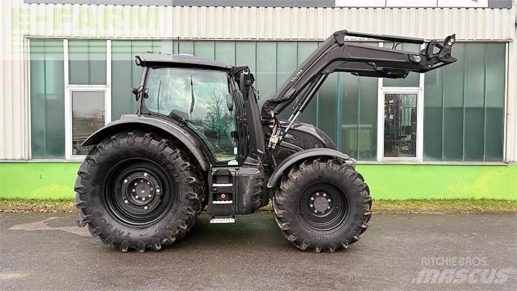 Valtra n155ed Traktorok