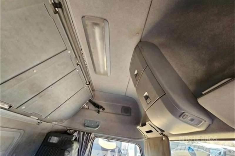 UD TRUCKS QUON Egyéb