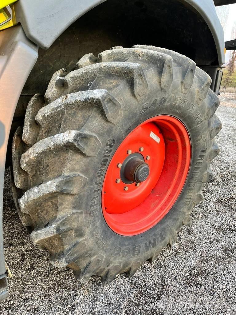 CLAAS Jaguar 940 Önjáró szecskázók