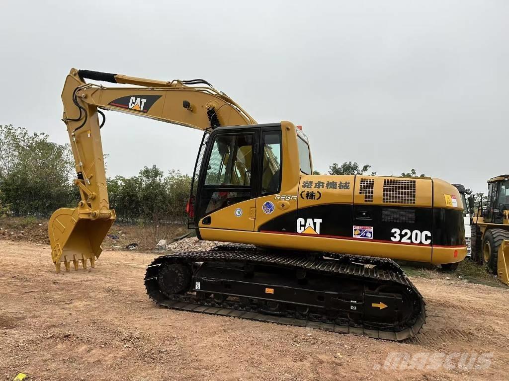 CAT 320 C Lánctalpas kotrók