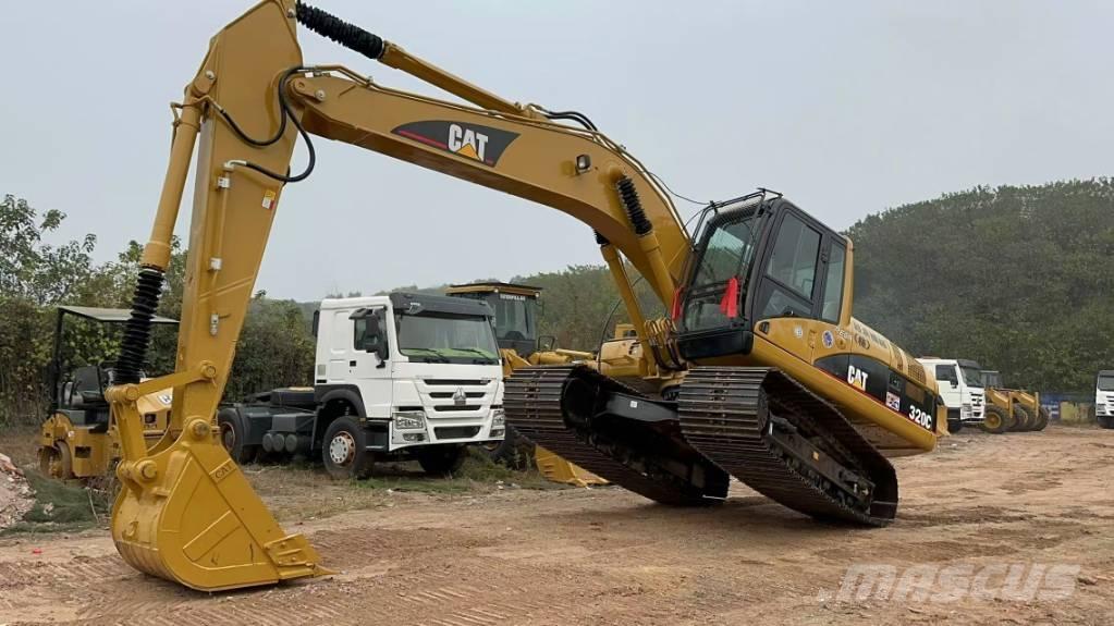 CAT 320 C Lánctalpas kotrók