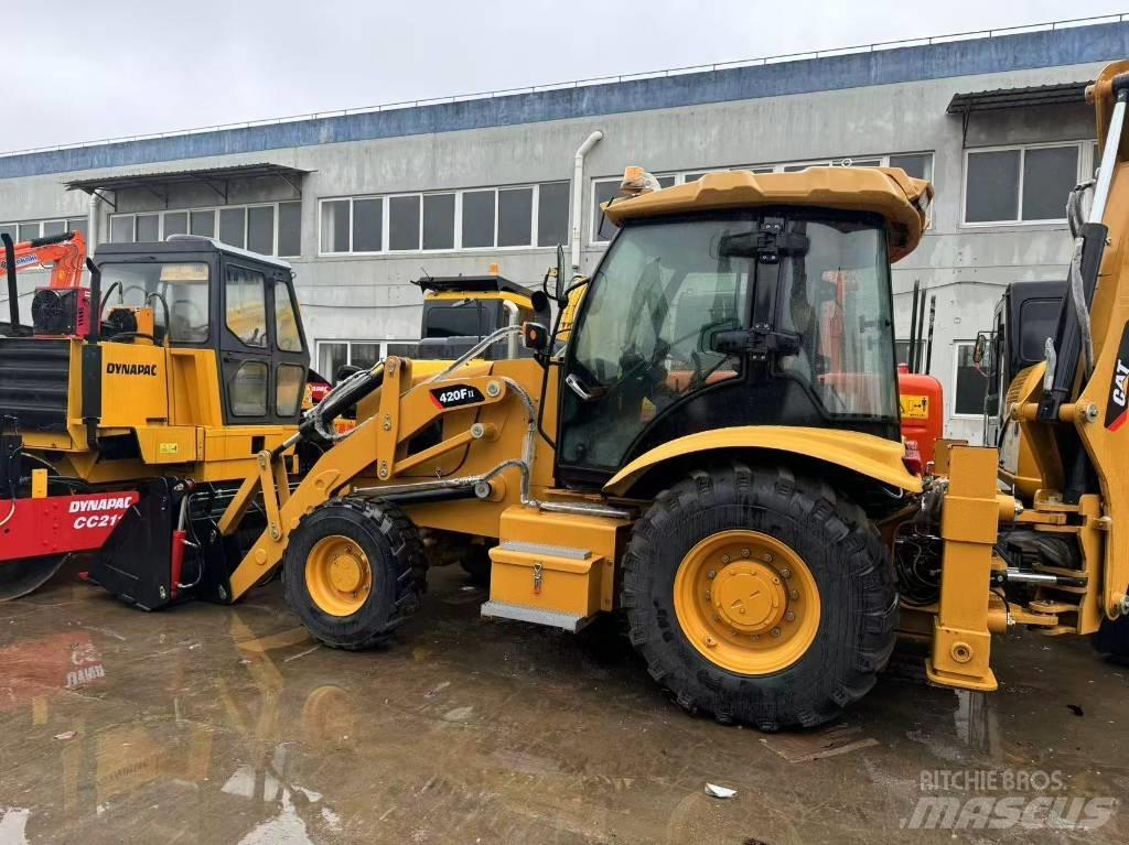 CAT 420 F Kotrórakodók