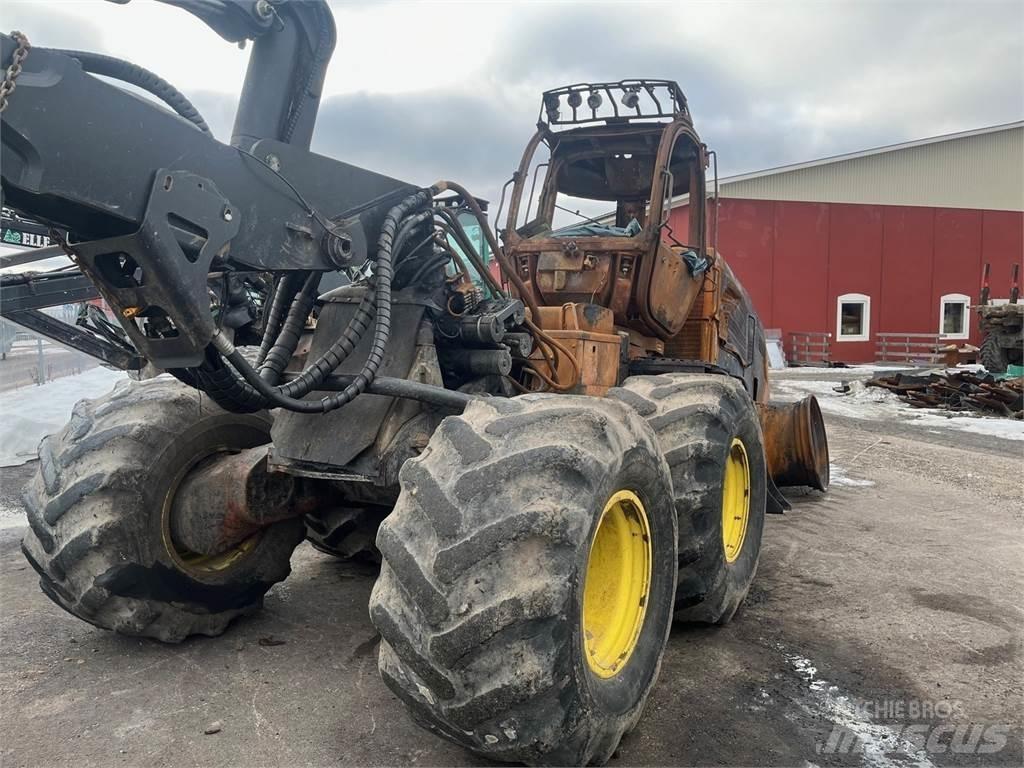 John Deere 1470E Betakarítók