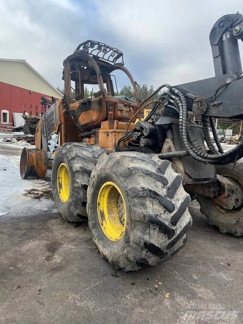 John Deere 1470E Betakarítók