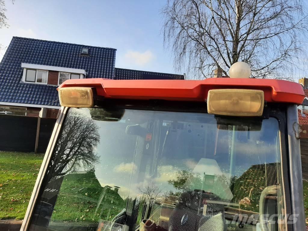 Kubota B 2530 Kompakt traktorok