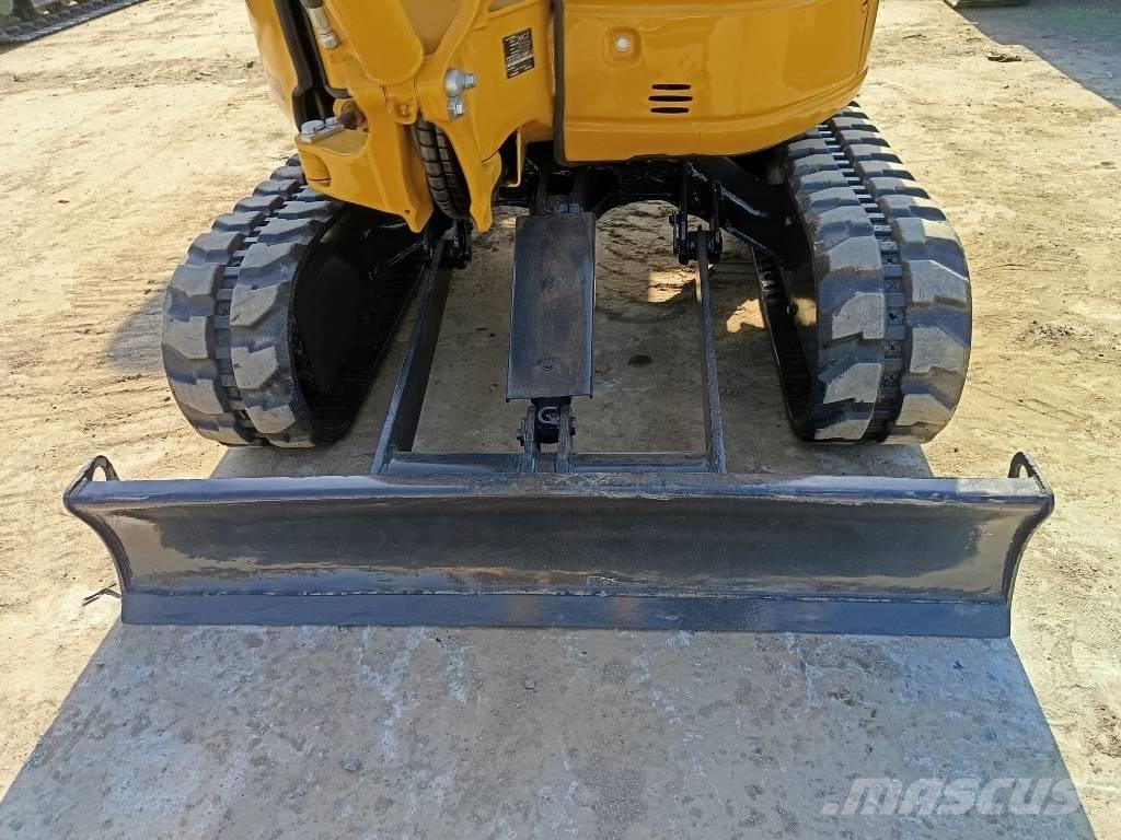Komatsu PC 20 MR Mini kotrók < 7t
