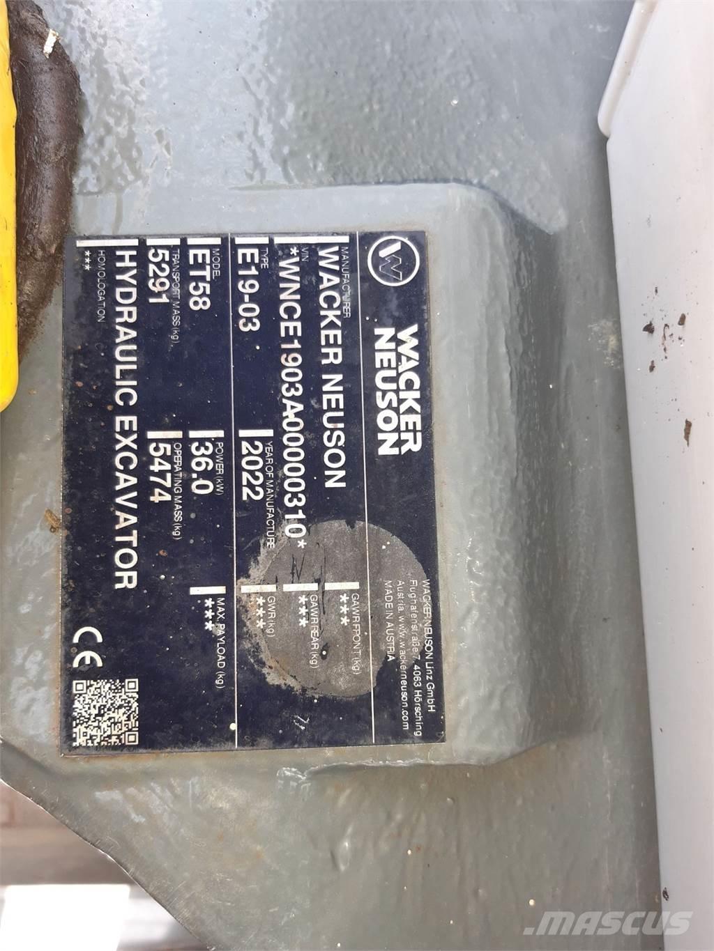 Wacker Neuson ET58 Lánctalpas kotrók