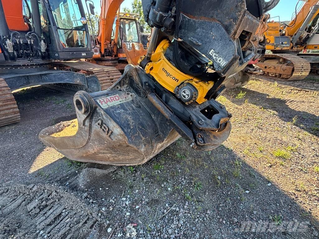 Doosan DX300LC-7 Lánctalpas kotrók