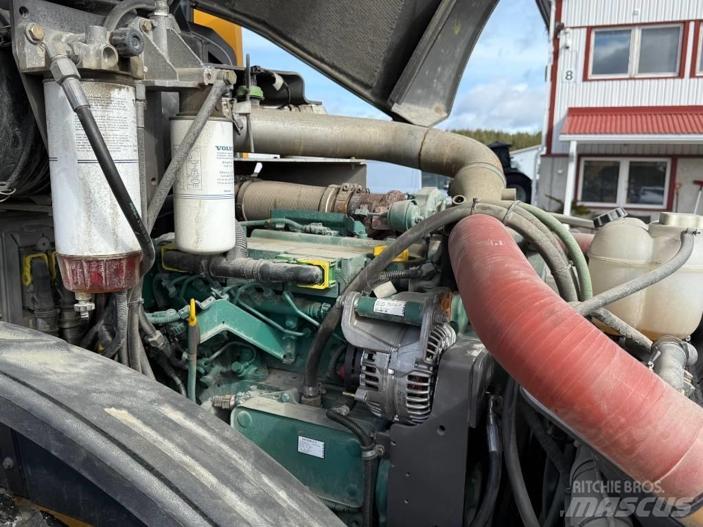 Volvo SD 135 B Egydobos hengerek