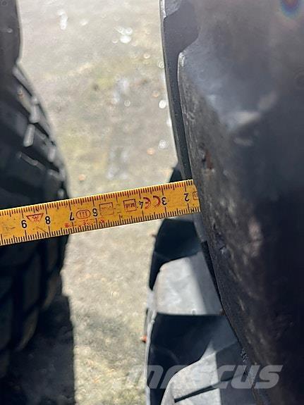  540/65R30 Egyéb útkarbantartó és hókotró gépek