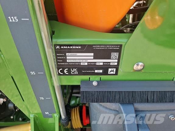 Amazone UF 1201 Önjáró trágyaszórók