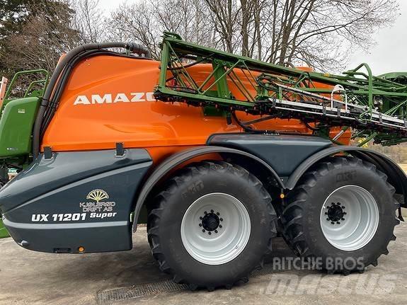 Amazone UX11201 Önjáró trágyaszórók