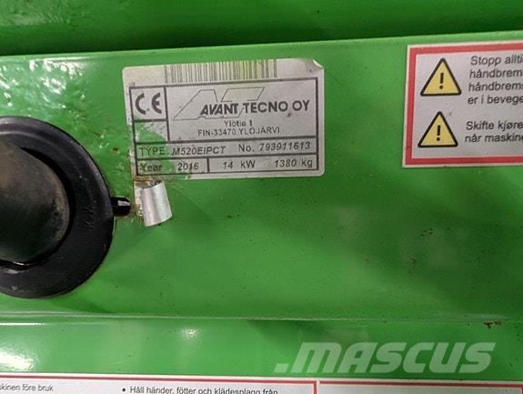 Avant 520 Univerzális rakodógépek