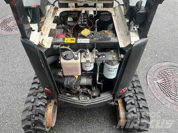 Bobcat E10 Mini kotrók < 7t