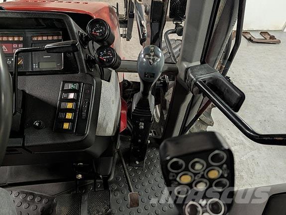 Case IH CS110 Traktorok