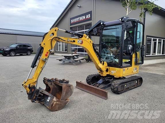 CAT 301.8 Mini kotrók < 7t