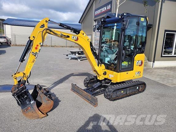 CAT 301.8 Mini kotrók < 7t