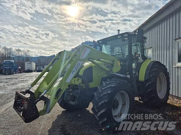 CLAAS 8690 Traktorok