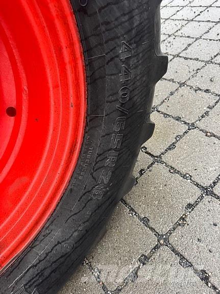 CLAAS Arion 430 Traktorok