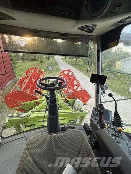 CLAAS Avero 240 Kombájnok