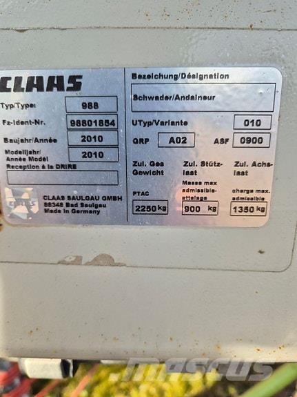 CLAAS Liner 2900 Rendforgatók