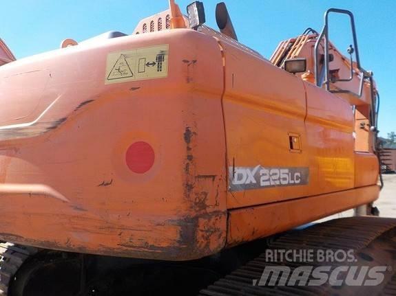 Doosan DX225LC-3 Lánctalpas kotrók