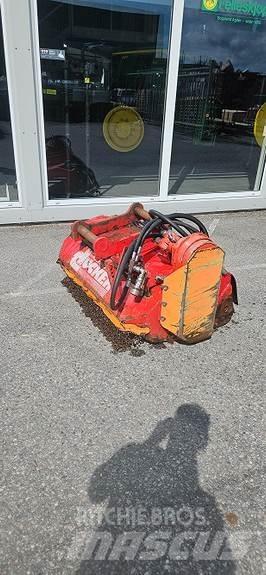 Dücker  Egyéb útkarbantartó és hókotró gépek