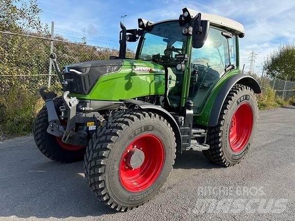 Fendt 211 Profi Traktorok