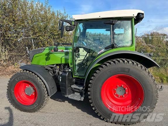 Fendt 211 Profi Traktorok