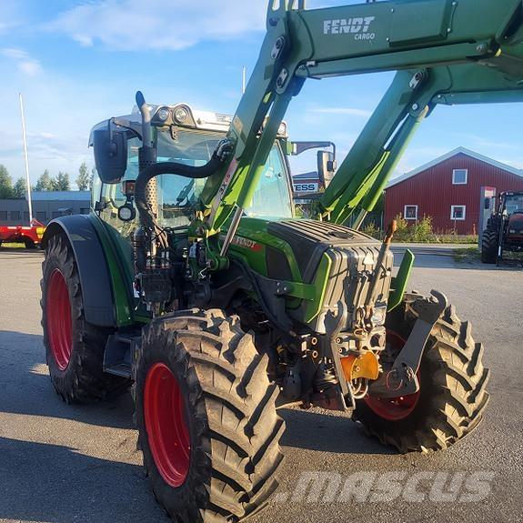 Fendt 211 Vario Traktorok
