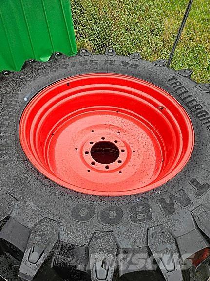 Fendt 300 Traktorok