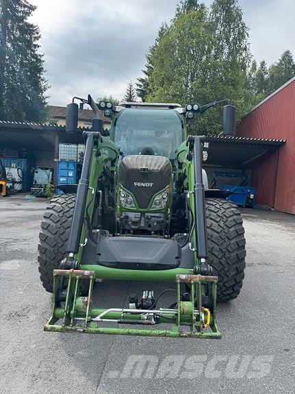 Fendt 516 Traktorok