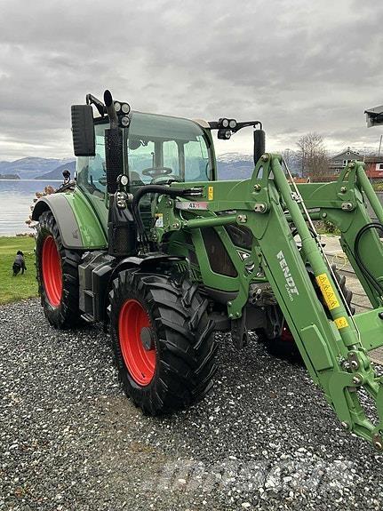 Fendt 516 Traktorok
