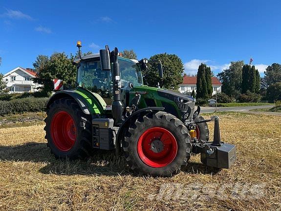 Fendt 620 VARIO Traktorok