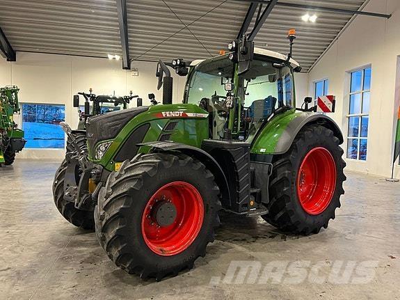 Fendt 722 VARIO Traktorok