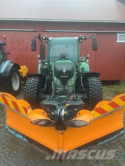Fendt 724 Traktorok