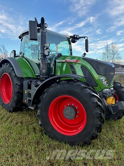 Fendt 724 Profi+ Traktorok