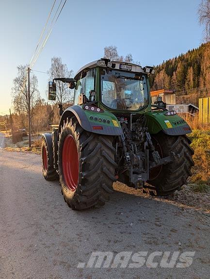Fendt 724 profi+ Traktorok