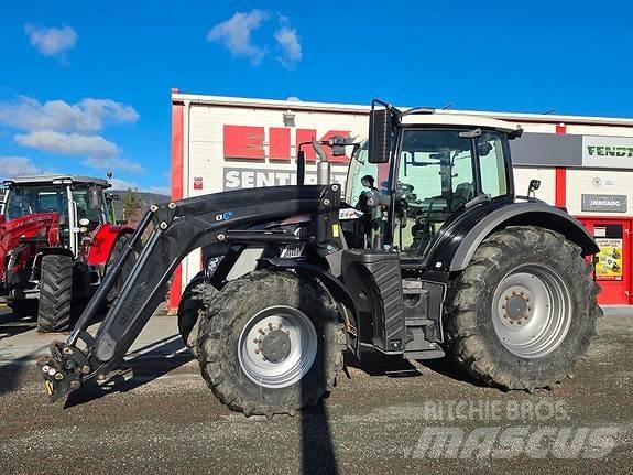 Fendt 724 S4 Profi Traktorok