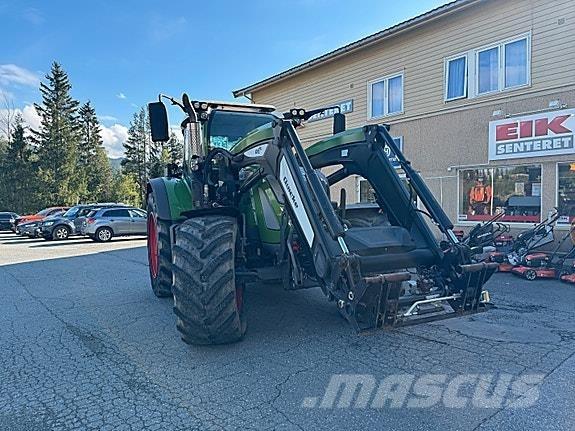 Fendt 724 Vario Traktorok