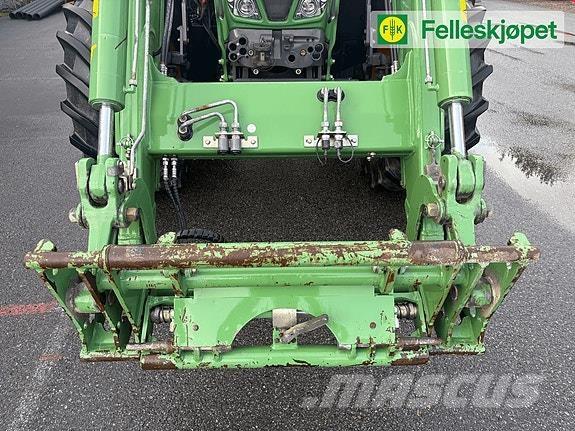 Fendt 724S4 Profi+ Traktorok