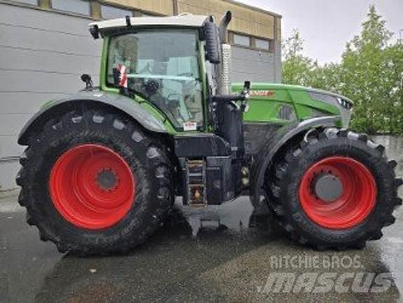 Fendt 942 VARIO Traktorok