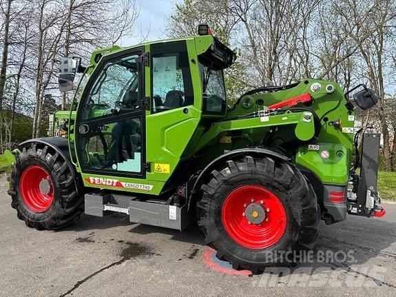 Fendt T 740 Gumikerekes homlokrakodók