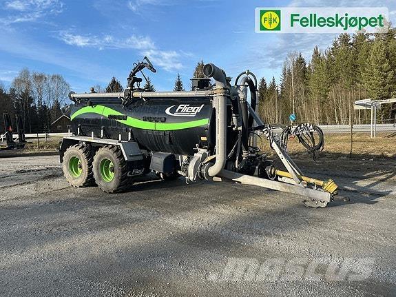 Fliegl vfw12000 Műtrágyaszórók