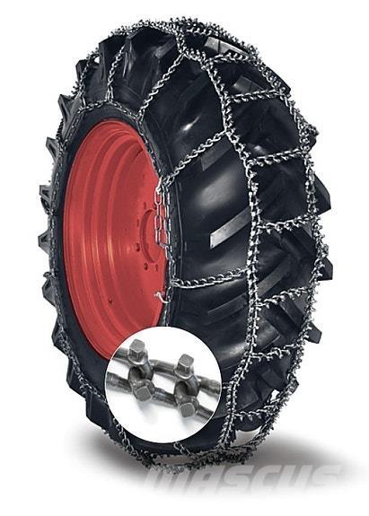  FLYTTESALG!! Traktorok