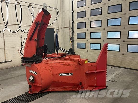 Globus GS 235 Hómarók