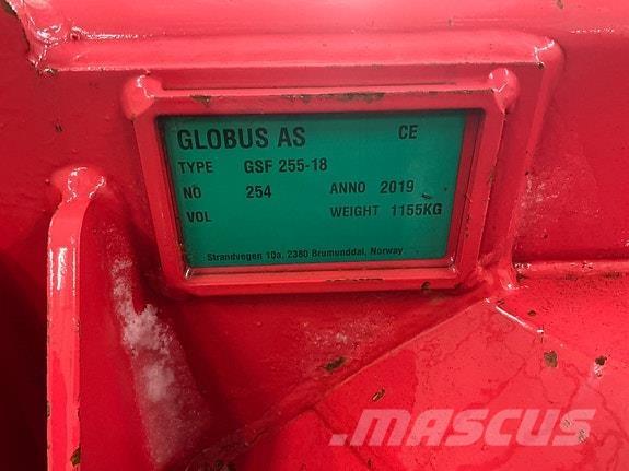Globus GSF 255 Hómarók
