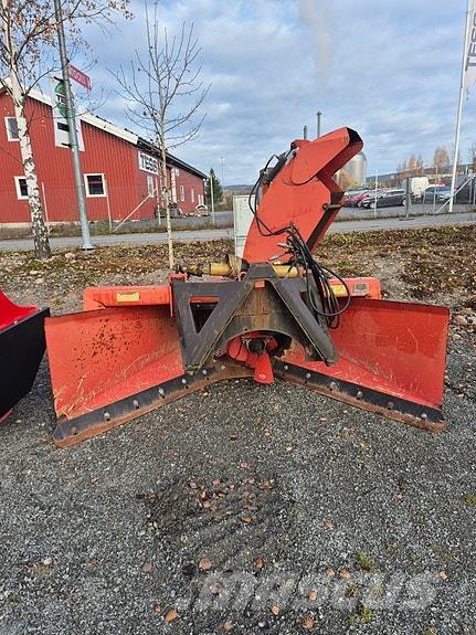 Globus GSF2450-1 Egyéb útkarbantartó és hókotró gépek